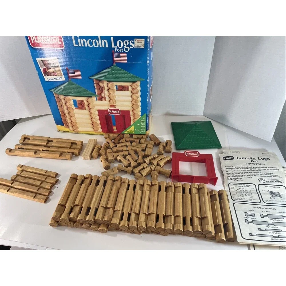 Playskool Lincoln Logs Fort Wooden Building Set w/ Box & Instructions INCOMPLETE